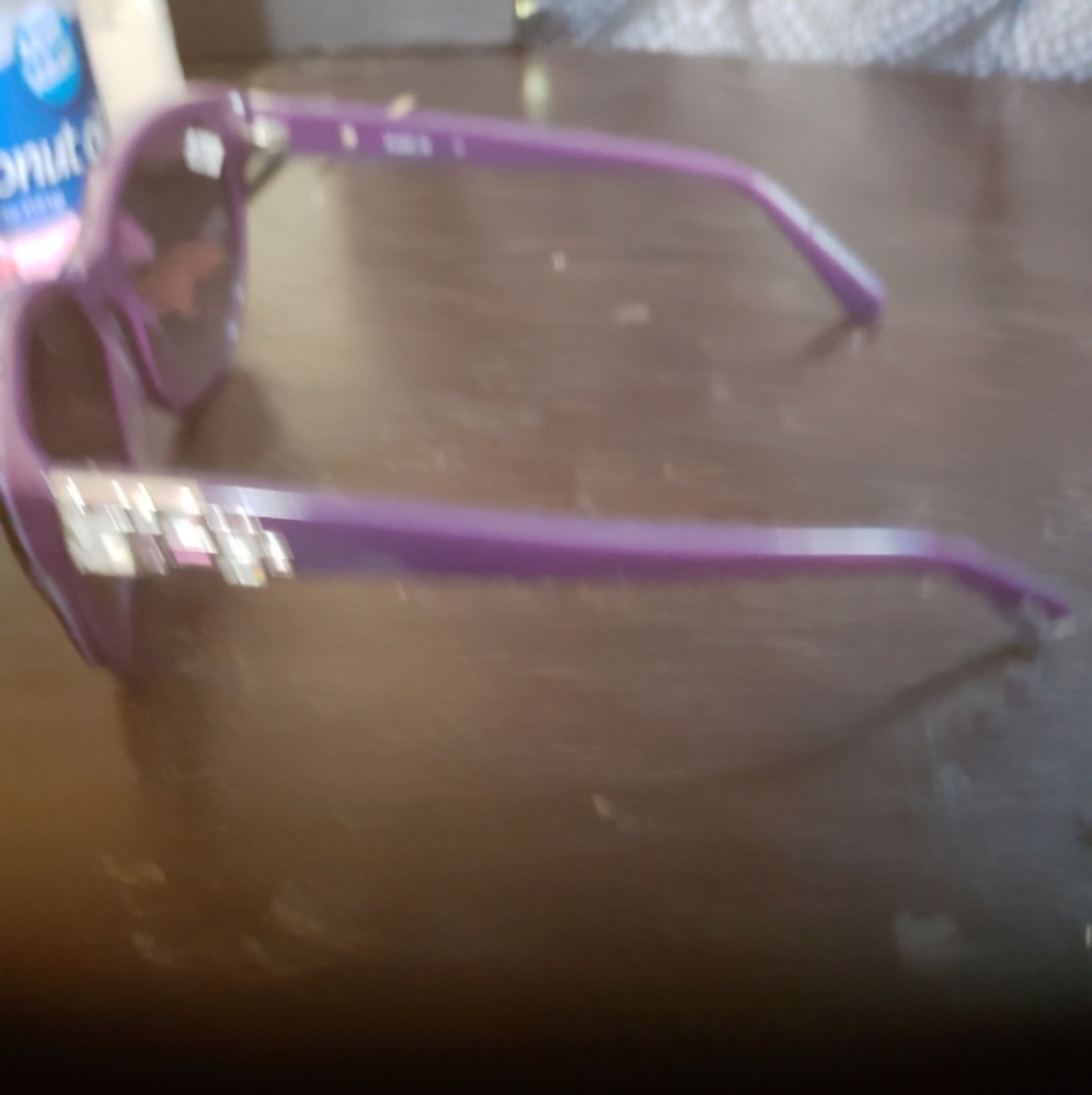 frames - Picture 2 of 2